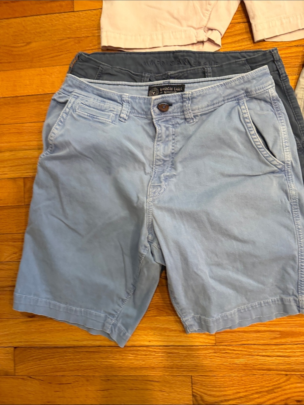 Lot of American Eagle Casual Chino Shorts - Neutral Mix - Picture 4 of 15